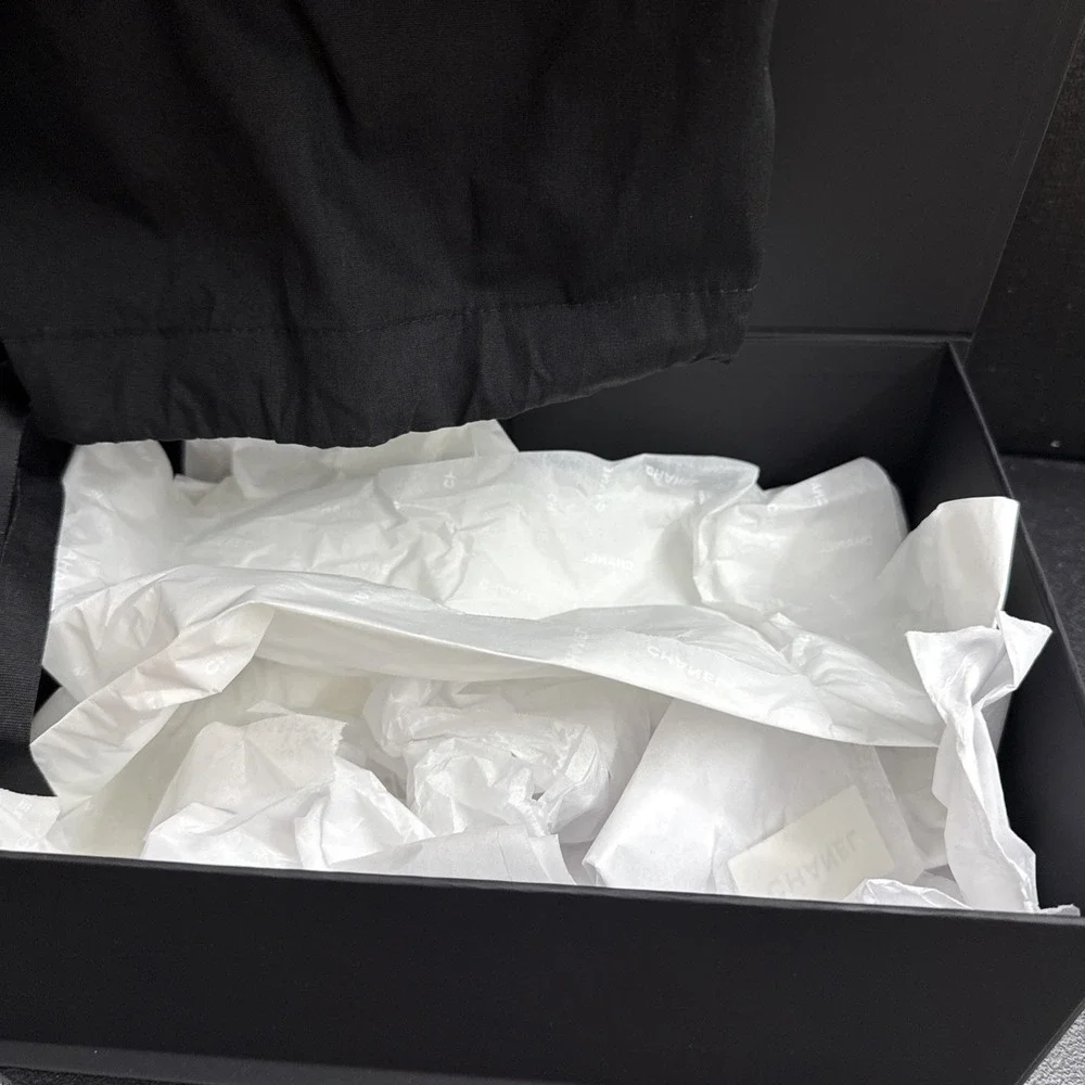 Chanel Magnetic Fold Empty Purse Storage Box Tissue 12X 8X 4.5 Small (1bag)1686